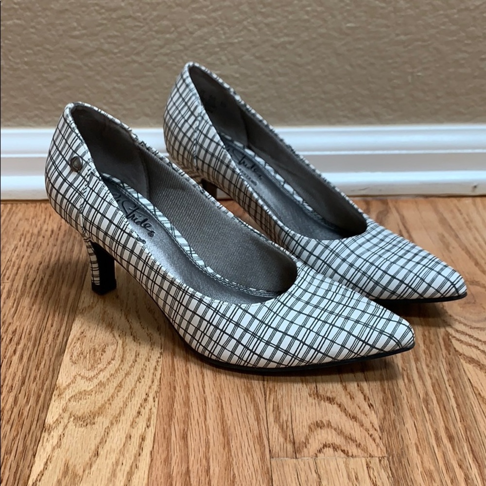LifeStride Pumps